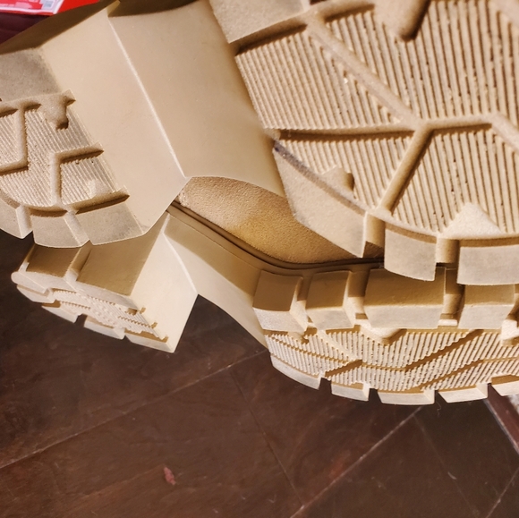 Madden Girl Boots - Picture 6 of 7